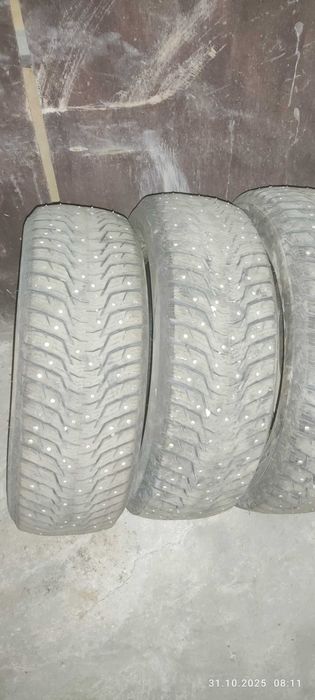 Продается зимние покрышки