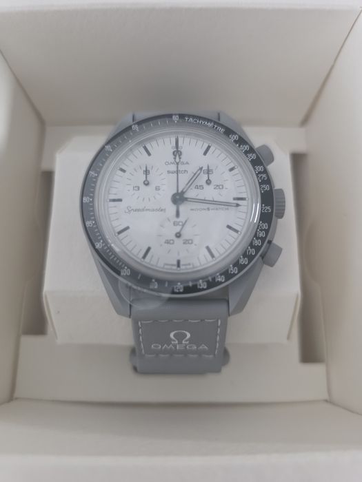 Swatch x OMEGA BIOCERAMIC MoonSwatch 1965