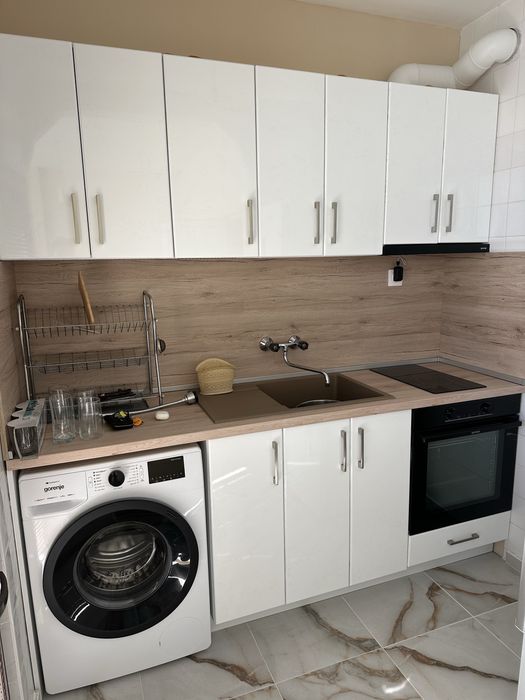 Дава се под наем Двустаен апартамент в Сливен, Център - 78 кв.м за 382.5 € - Снимка #3