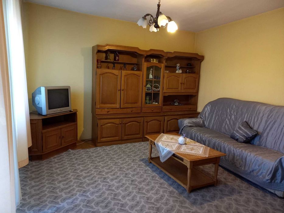 Ofer spre inchiriere apartament 2 camere ultracentral in Rm. Valcea
