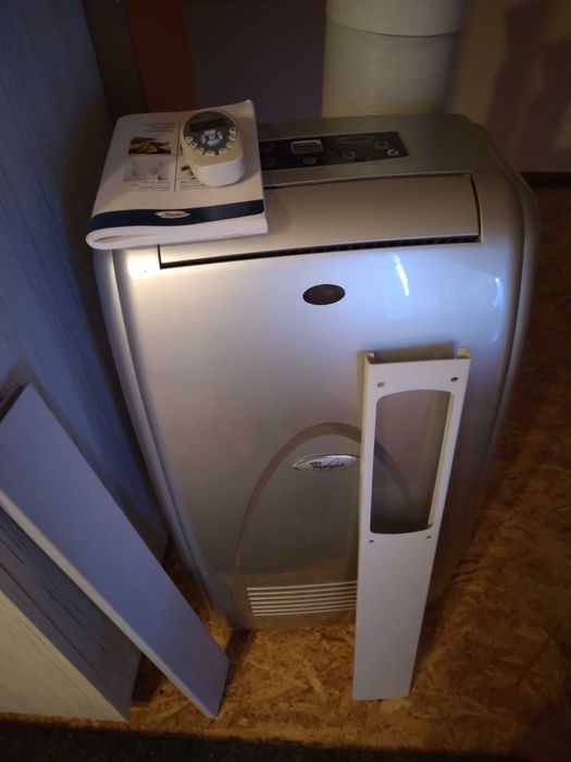 Aparat de aer condiționat portabil.