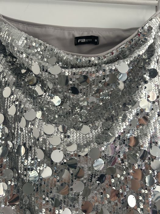 Rochie paiete argintie
