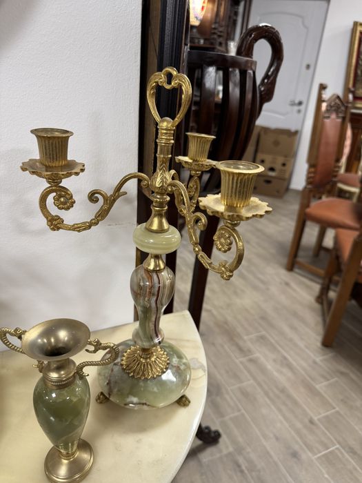 Set din onix si bronz - suport ceas, doua sfesnice si doua vaze