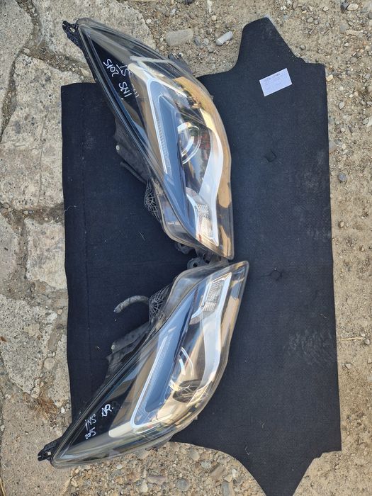 Faruri halogen Opel Insignia 2015