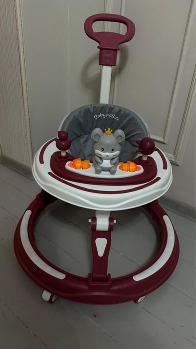 Ходонок для детей после 6 месяцов новый.!