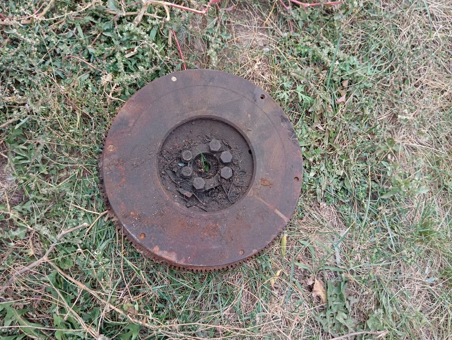 Продам запчасти на газель 406 двигатель