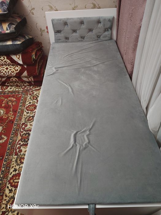 Продам красивую кровать