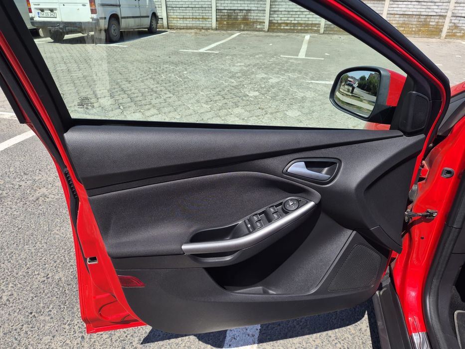 FORD Focus 2013 — imagine 4