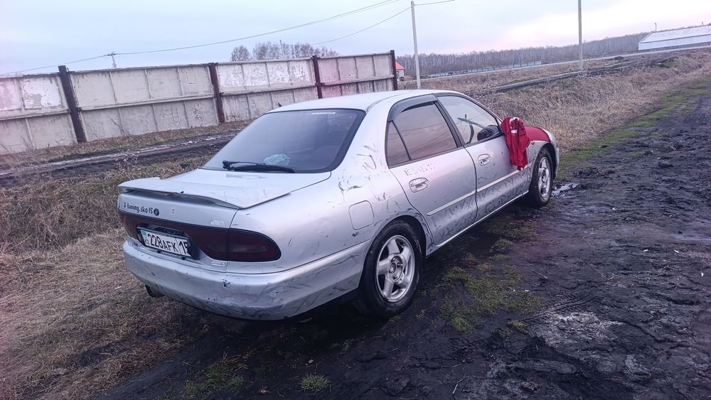Продам Митсубиси Галант 7 двигатель 6А12 автомат