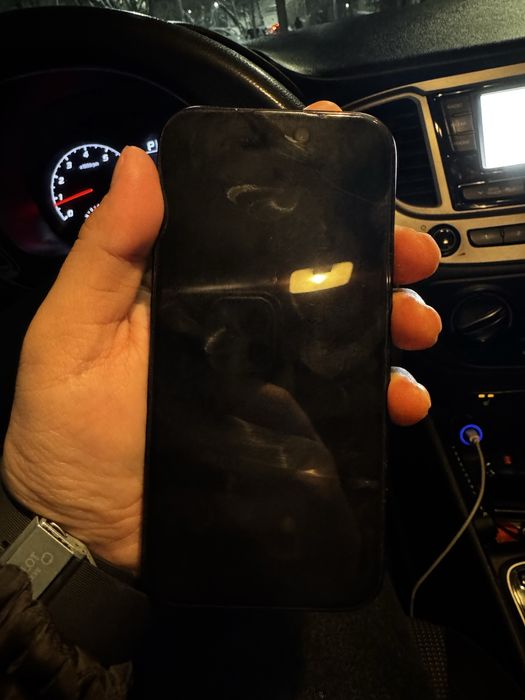 Продам срочно iphone 16 128gb