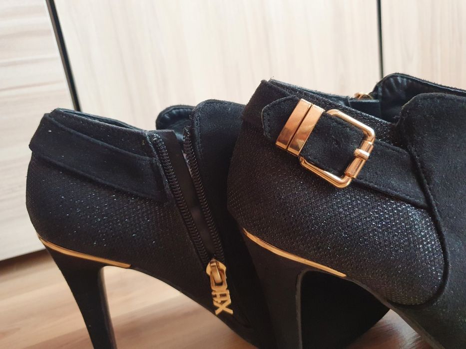 Елегантни боти XTI