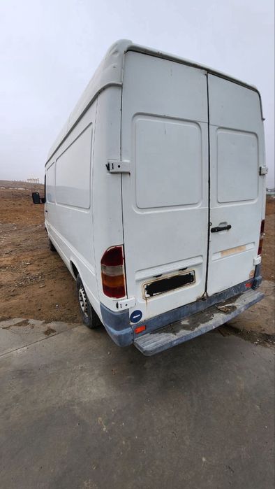 Mercedes Benz Sprinter