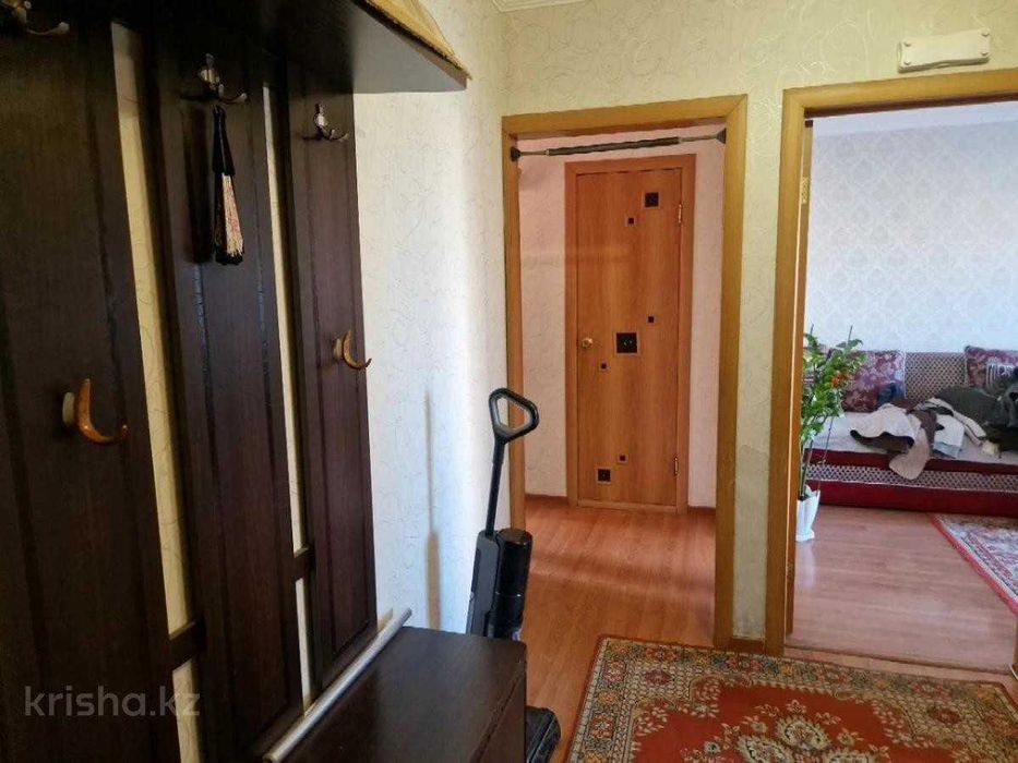 Продам 2 ком улучшенной планировки в 8мкр