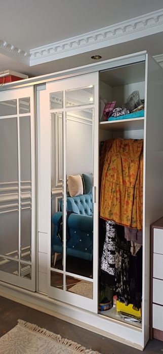 Шкаф купе в отличном состояний