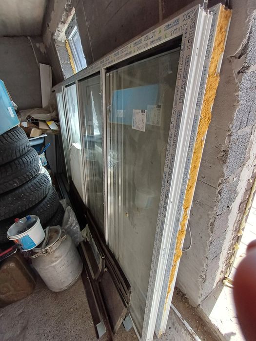 Продам балконные рамы 2 штуки