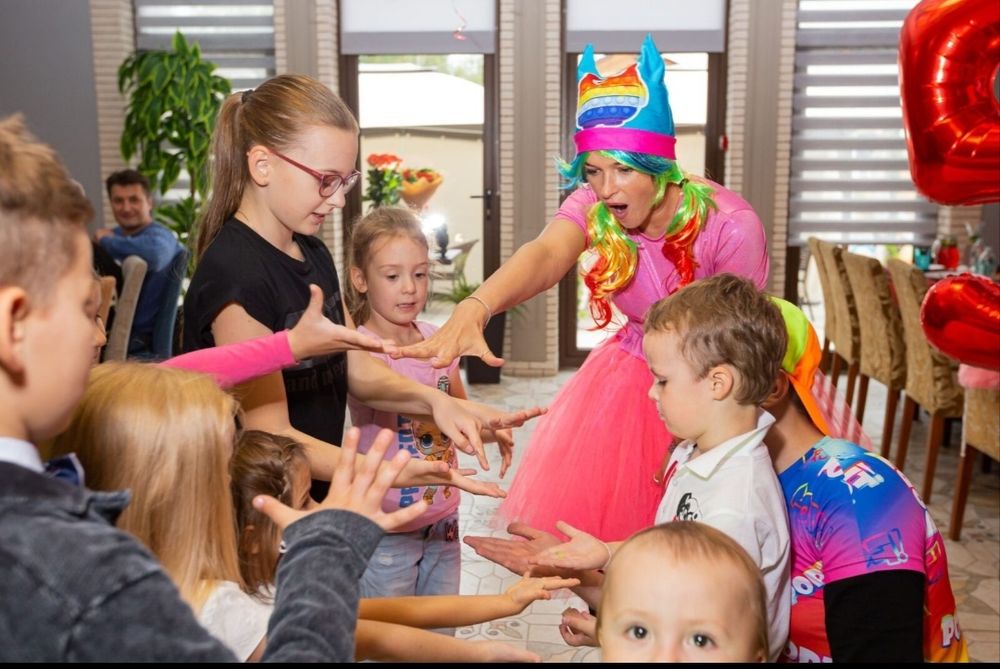 День рождения! Крутые шоу программы! Аниматоры для детей! Акции