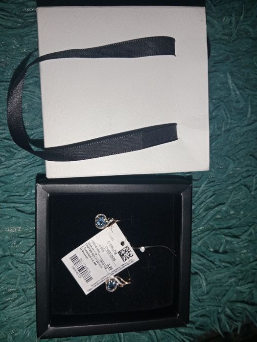 Золотые серьги с фианитом