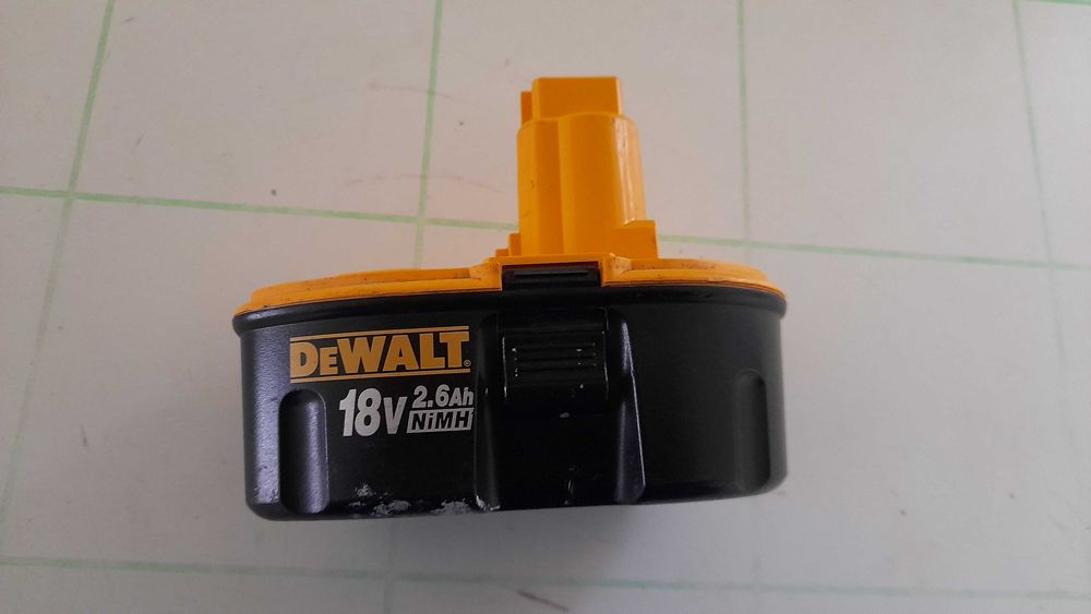 acumulatorii dewalt 18v-14,4v-12v