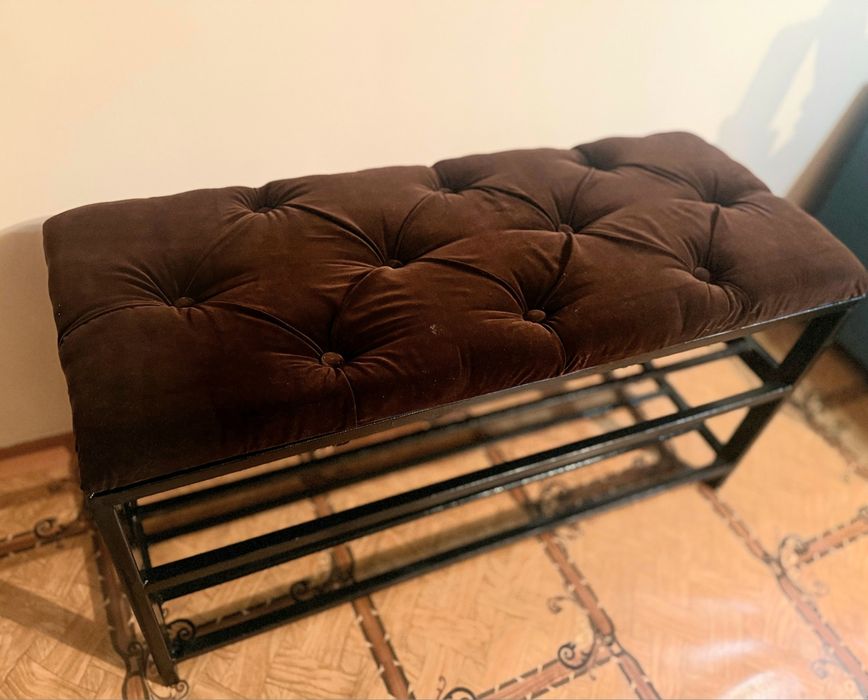 Банкетка в прихожую