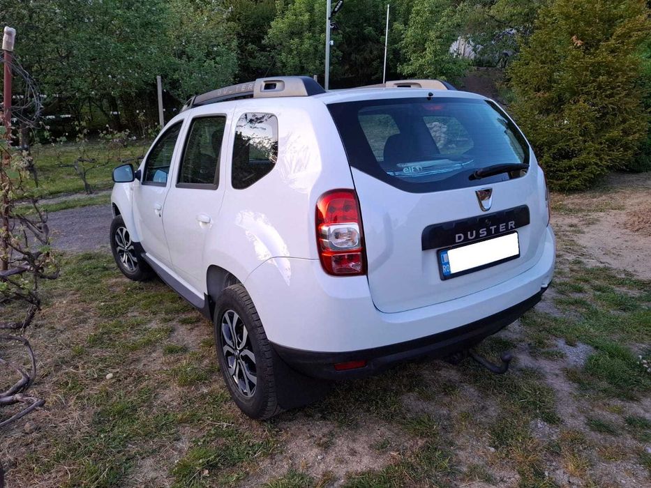 DACIA DUSTER SUB 100000 Km = 4x4 DIESEL 1.5 DCI = 2016