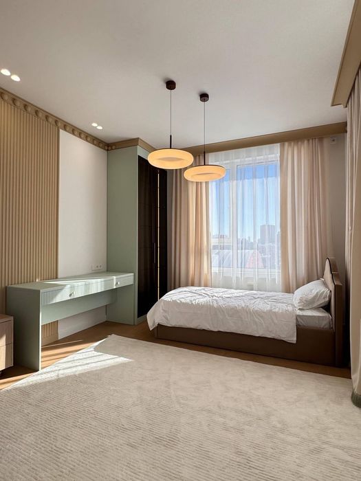 Сдаю светлую 3 ком. 1/8 ЖК Gardens Residense ор-р Ташкент сити А1
