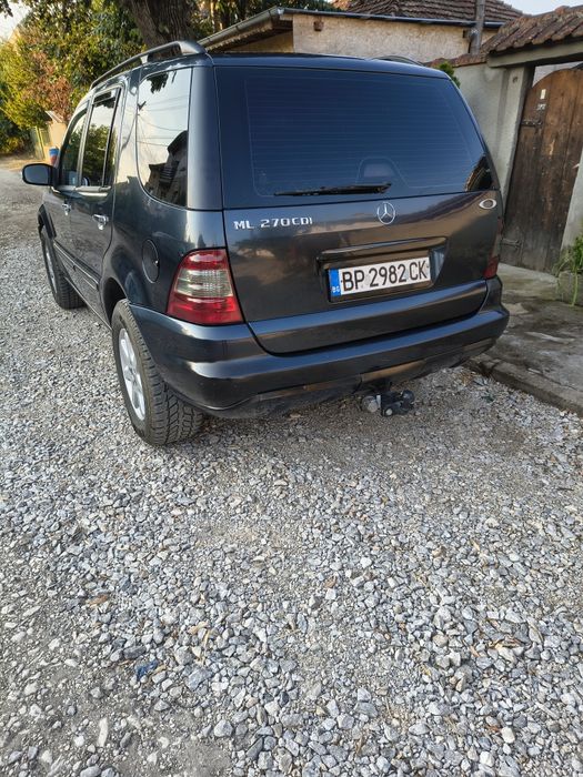 Мерцедес   ML270