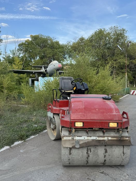 Услуги катка 5тонн ,погрузчика