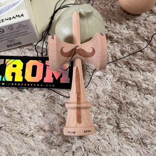 Kendama Krom Jacob Acrobat