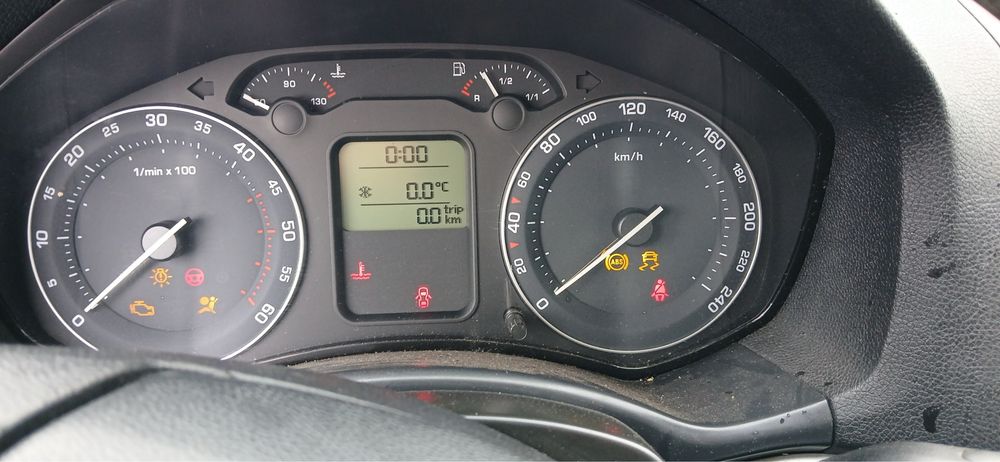 Skoda Octavia 2.0TDi 140кс на части