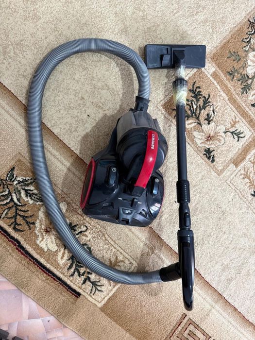 Продам пылесос Самсунг