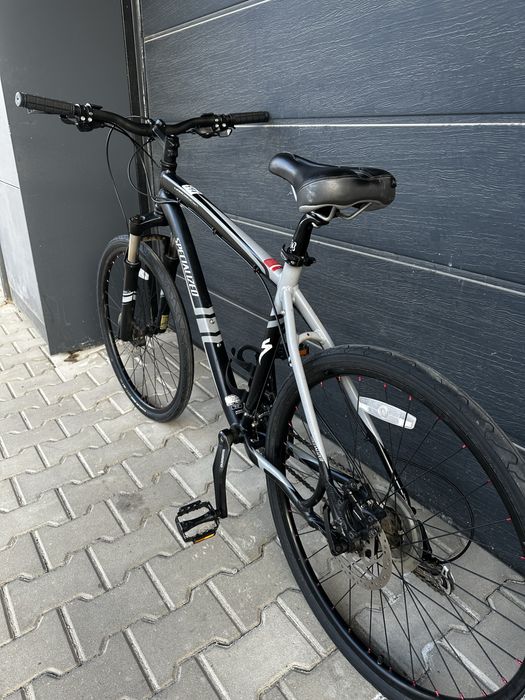 Хибриден велосипед Specialized Hardrock 26” 3x9 M/L”