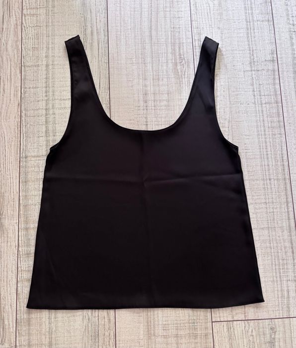 Стилен черен топ сатен ZARA