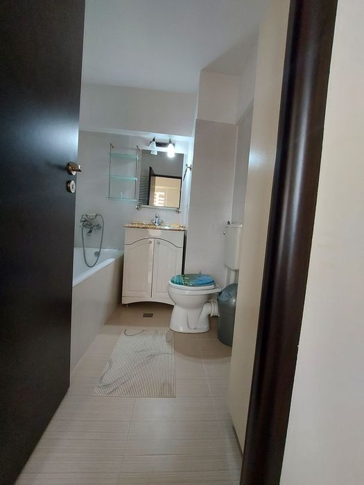 Inchiriez Apartament 2 camere ultracentral