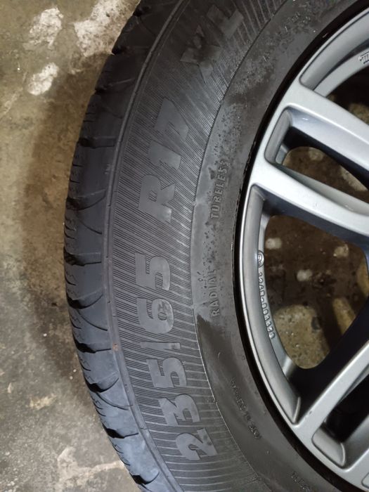 Set jante aliaj prindere 5x108 et 52.5 cu anvelope iarna 235/65/17 xl  ford Volvo jaguar land rover  Citroen