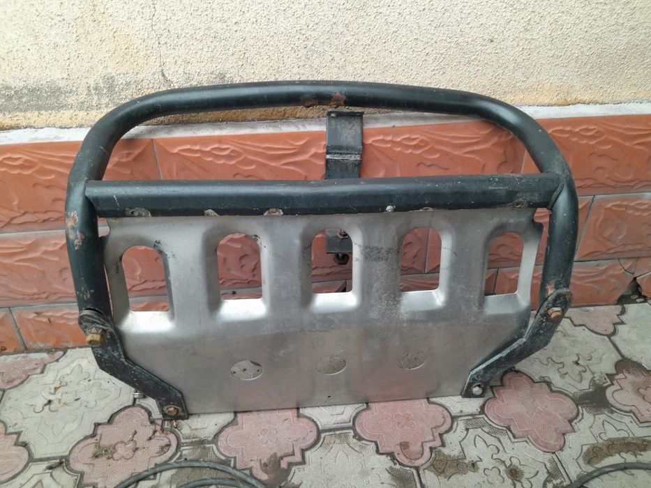 Продам кенгурятник на мерседес МЛ