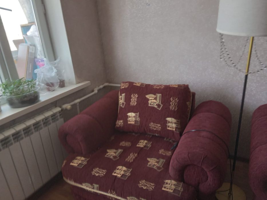 Продам мягкий уголок
