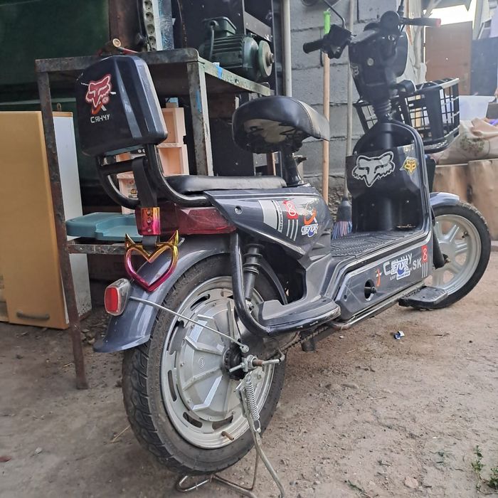 Продам Скутер СК 8