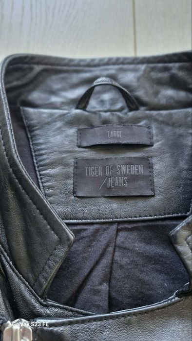 Мъжко кожено яке TIGER OF SWEDEN  (M)  80€
