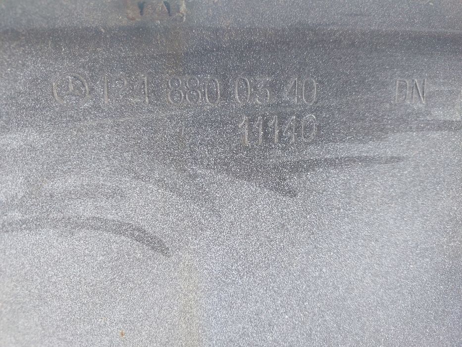 Продам Бампер W124