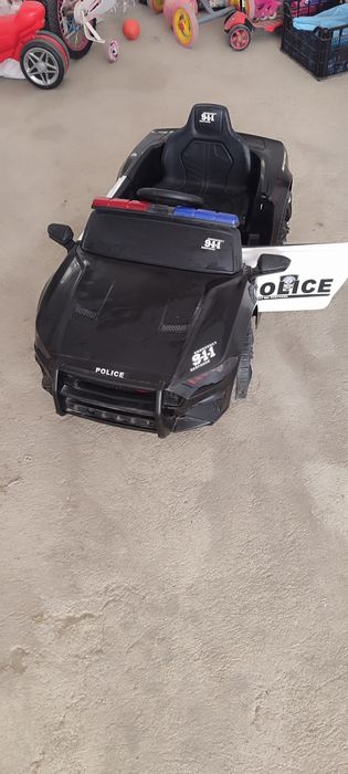 Детска акумулаторна кола с нова батерия