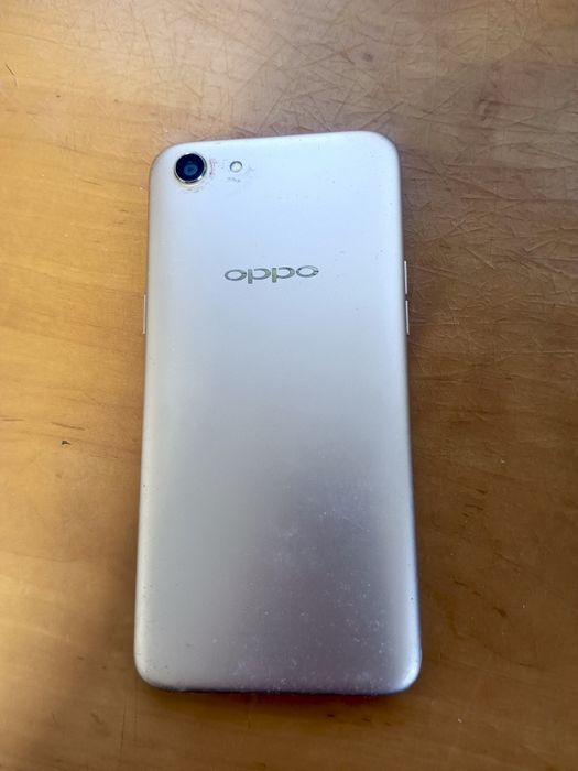 Продам смартфон Орро А83