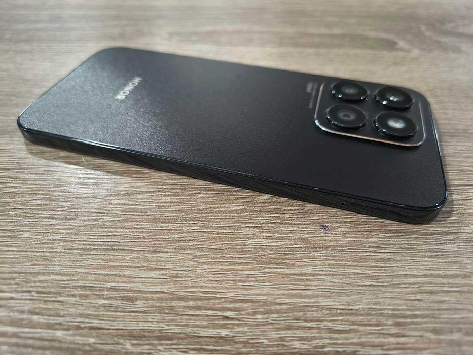 Мобилен телефон Honor X8b