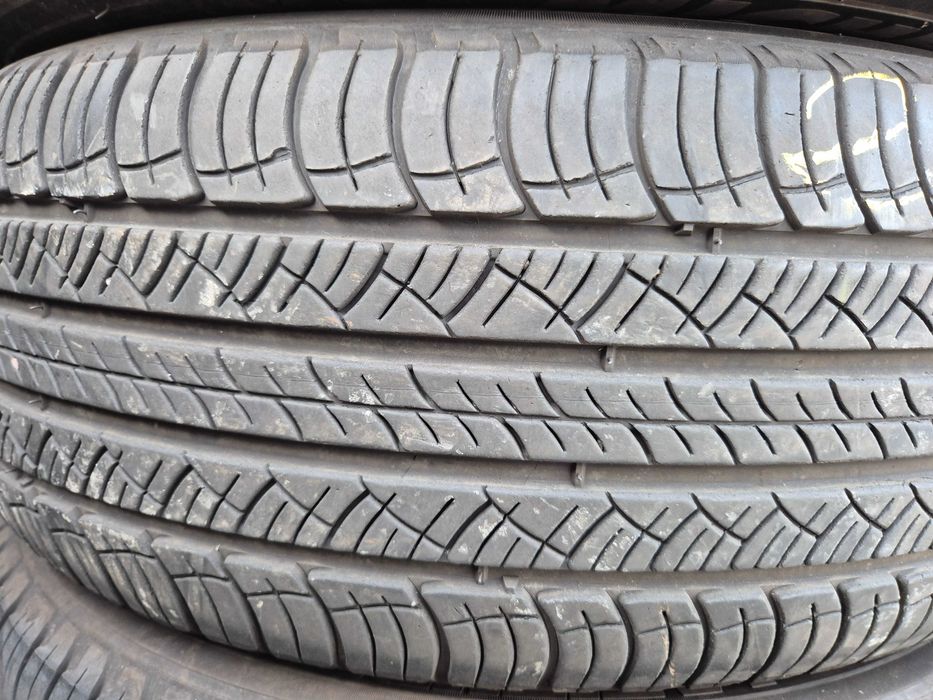 2 Anvelope de VARA - 235/60/18 - Michelin - APP NOI - DOT 2023