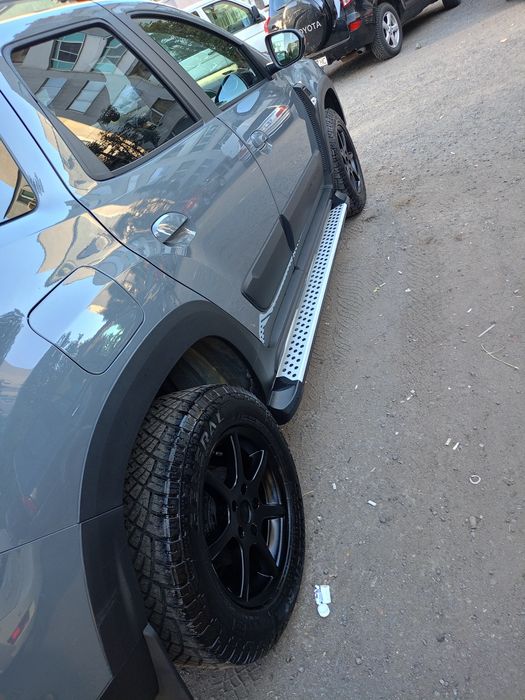 Продавам гуми GENERAL All Terrain с джанти