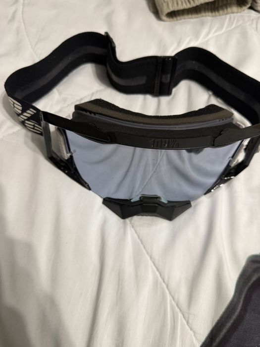 Очила за колоездене 100% armega