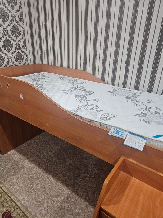 Продам детские кровати