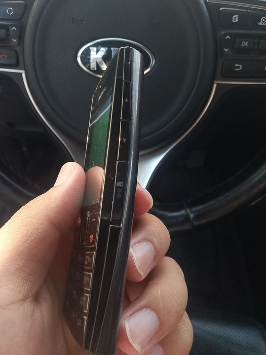 Продажи телефона Nokia X2