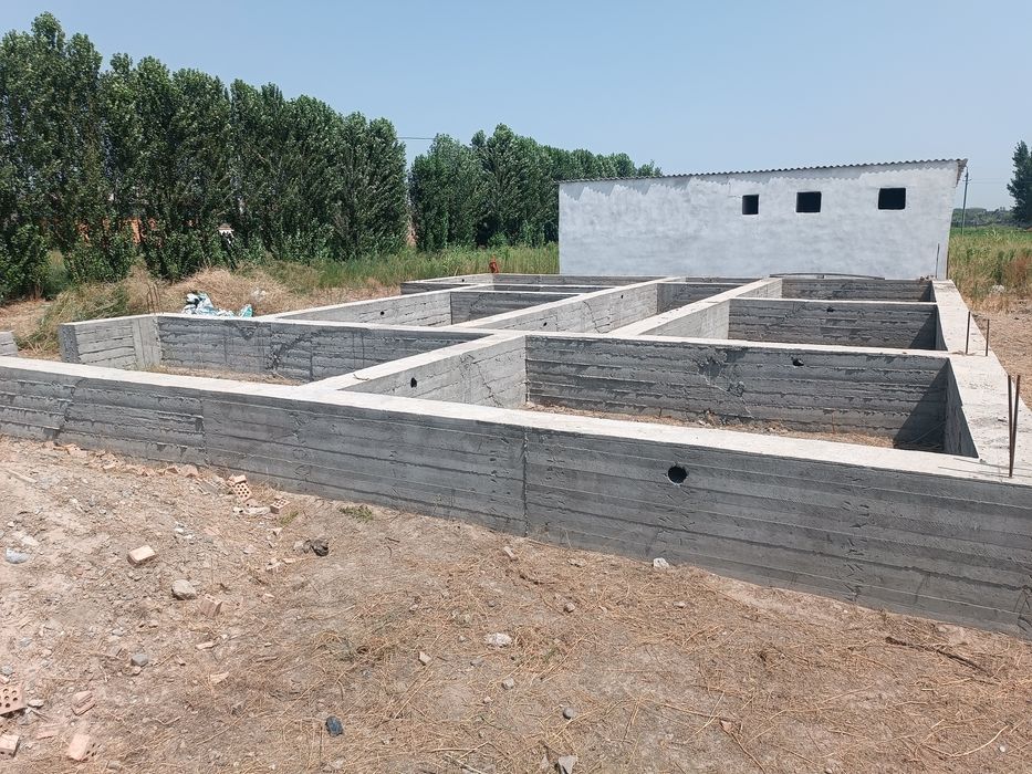 16000$ 6хона яшаш ва ошхонага Фундамент 6 сотих ери билан