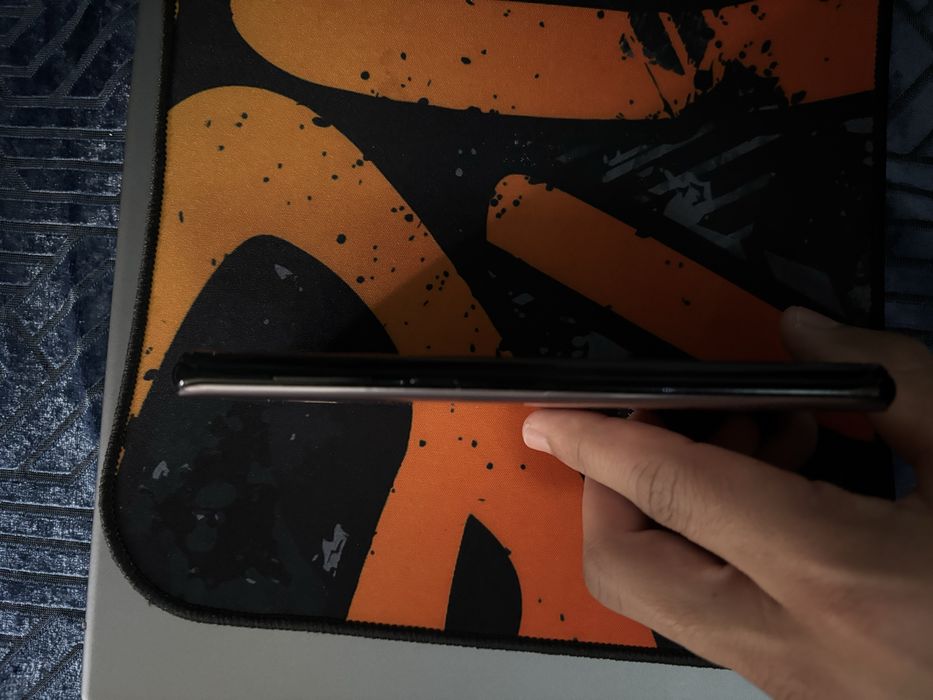 Samsung S8+ Sotiladi