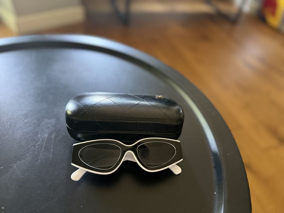 Ochelari de soare Chanel